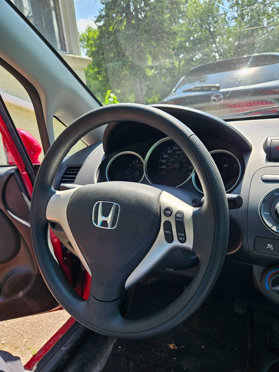 2007-2008 Honda Fit Steering Wheel w/ Cruise Control Switches Black — photo 2